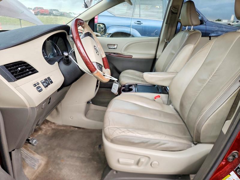 Photo 7 from auction – 2011 TOYOTA SIENNA with VIN 5TDDK3DC6BS025003