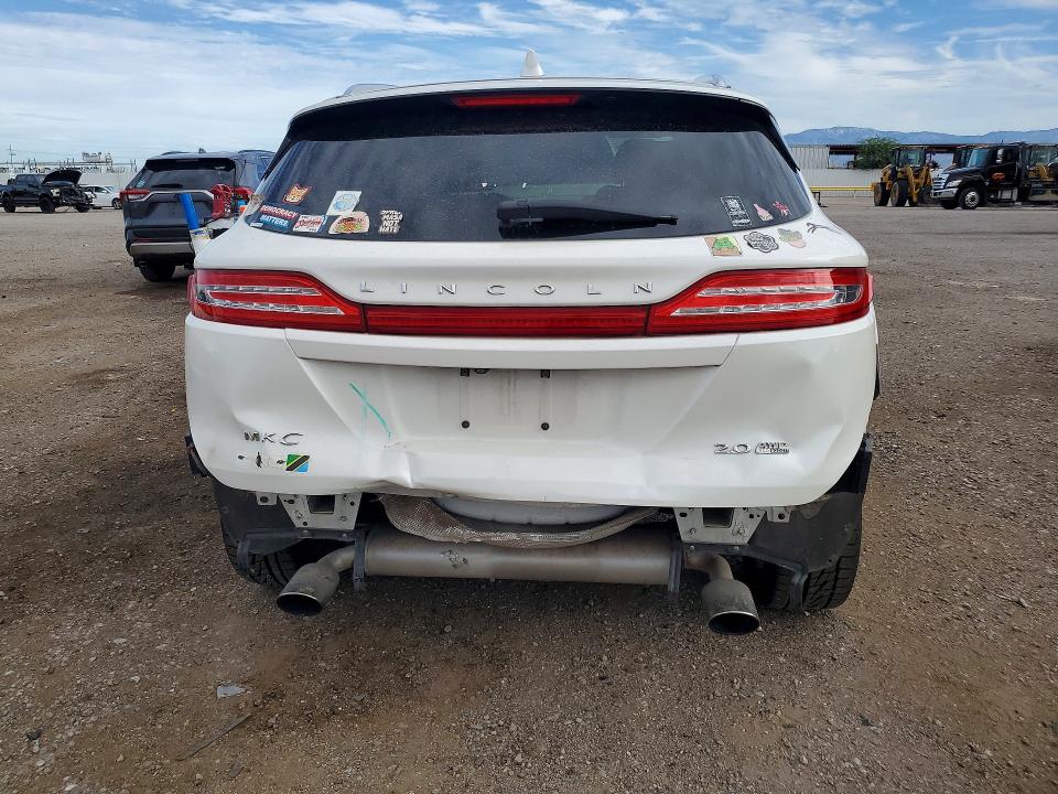 Photo 6 from auction – 2015 LINCOLN MKC with VIN 5LMCJ2A95FUJ13536