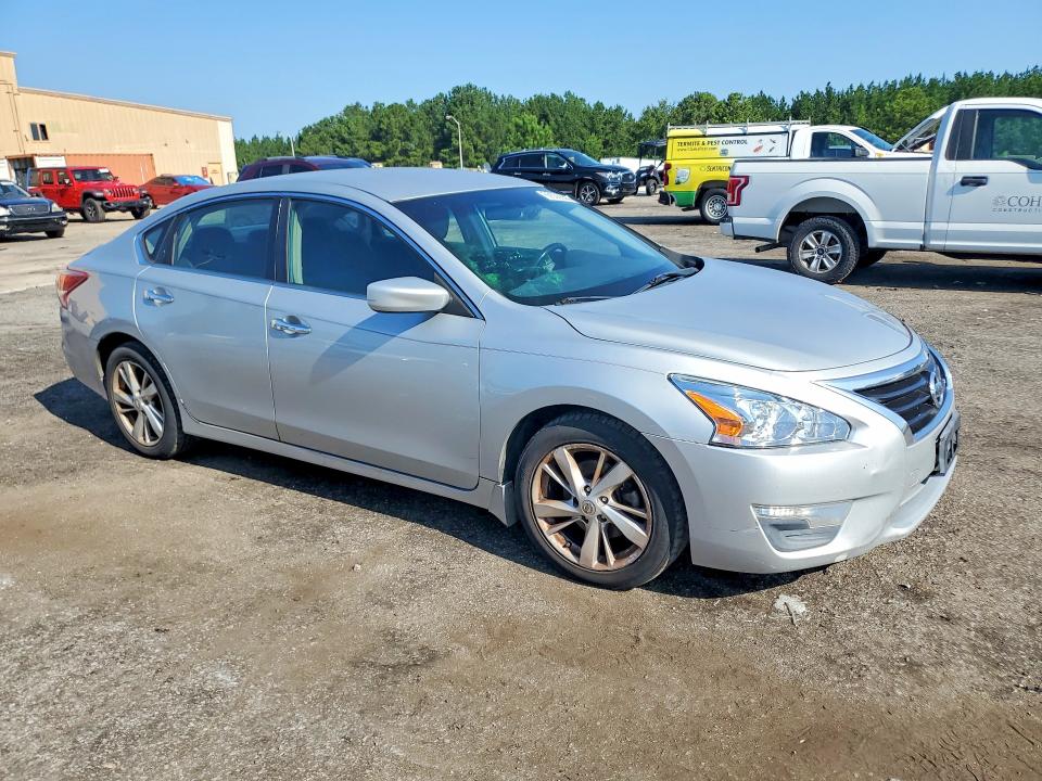 Photo 4 from auction – 2013 NISSAN ALTIMA with VIN 1N4AL3AP5DC906437