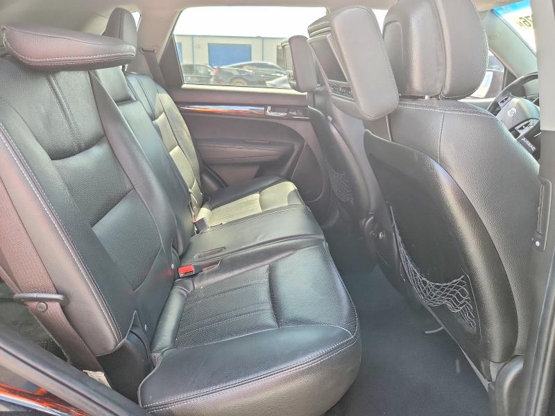 Photo 11 from auction – 2012 KIA SORENTO with VIN 5XYKW4A2XCG188216
