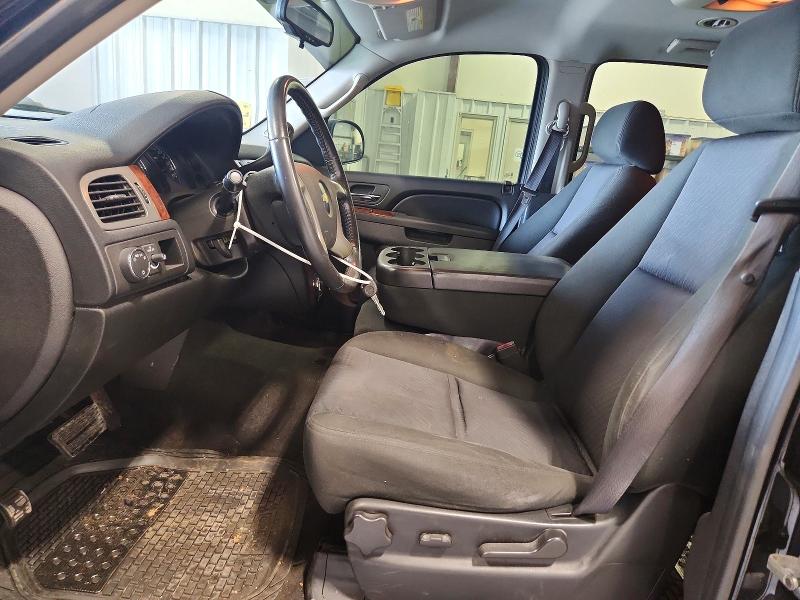 Photo 7 from auction – 2011 CHEVROLET TAHOE with VIN 1GNSCAE03BR101649
