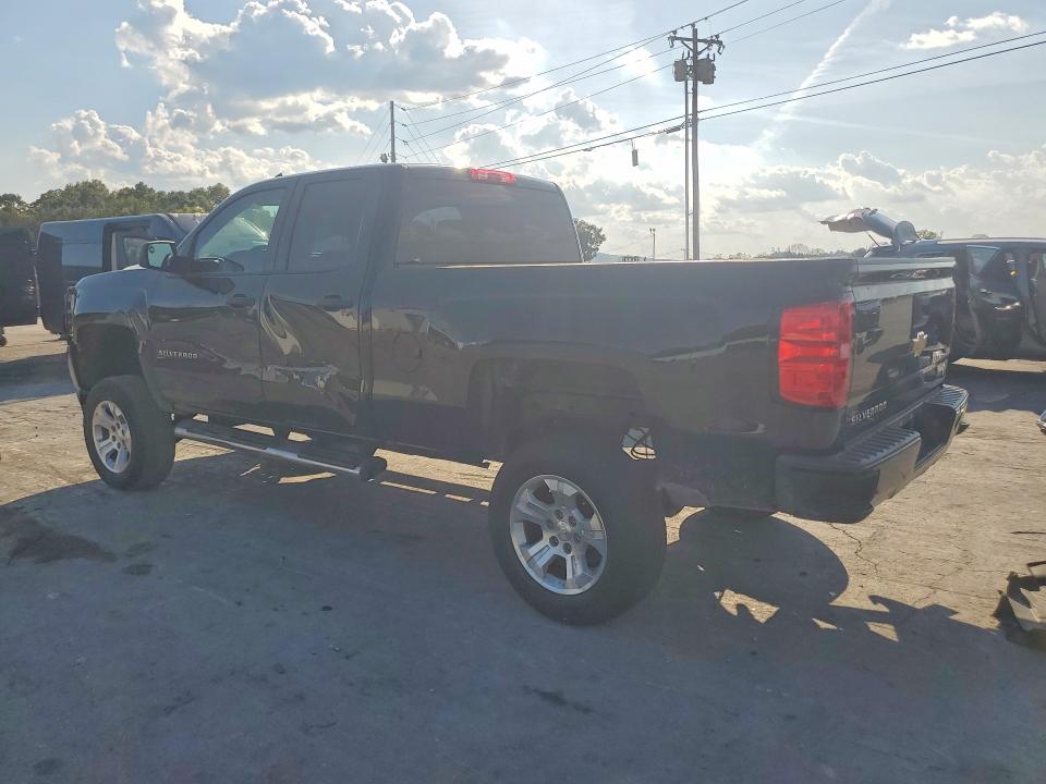 Photo 2 from auction – 2018 CHEVROLET SILVERADO with VIN 1GCRCPEC0JZ327909