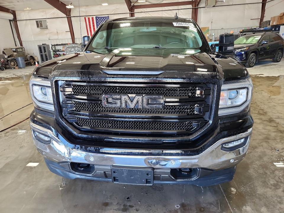 Photo 5 from auction – 2018 GMC SIERRA with VIN 3GTU2NEC6JG280998