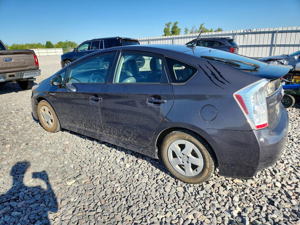 Foto 2 de la subasta – 2011 TOYOTA PRIUS con VIN JTDKN3DU3B5349264