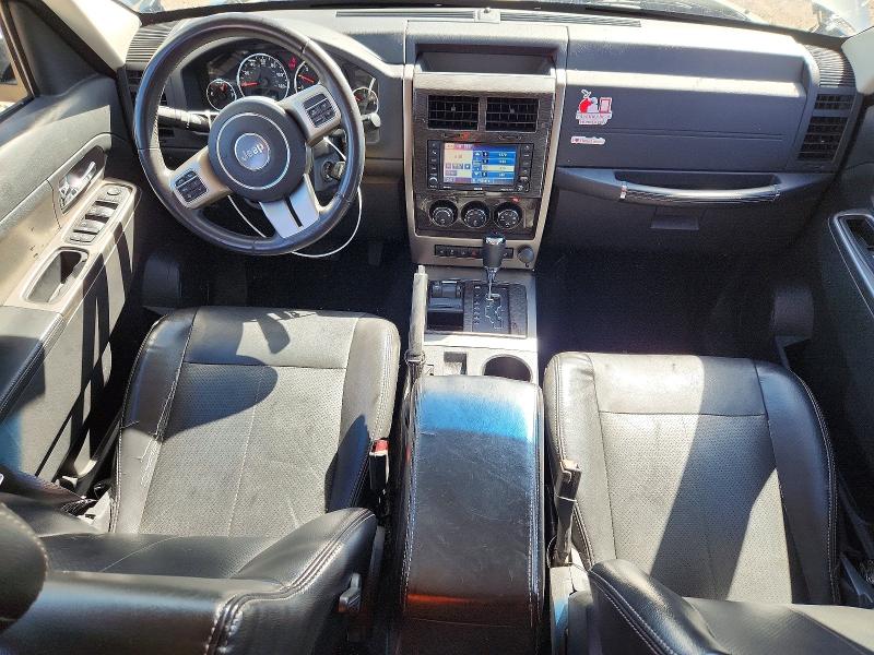 Снимка 8 от търг – 2012 JEEP LIBERTY с VIN 1C4PJMFK0CW215391