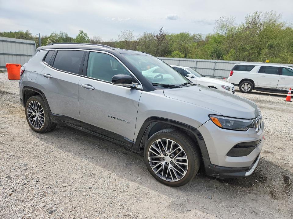 Снимка 4 от търг – 2022 JEEP COMPASS с VIN 3C4NJDCB4NT154664