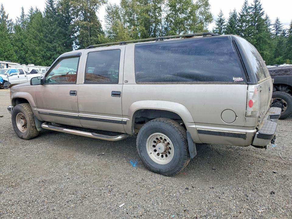Photo 2 from auction – 1999 GMC SUBURBAN with VIN 1GKGK26J2XJ771900