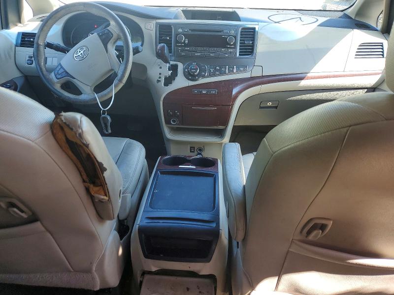 Снимка 8 от търг – 2011 TOYOTA SIENNA с VIN 5TDYK3DC3BS111435