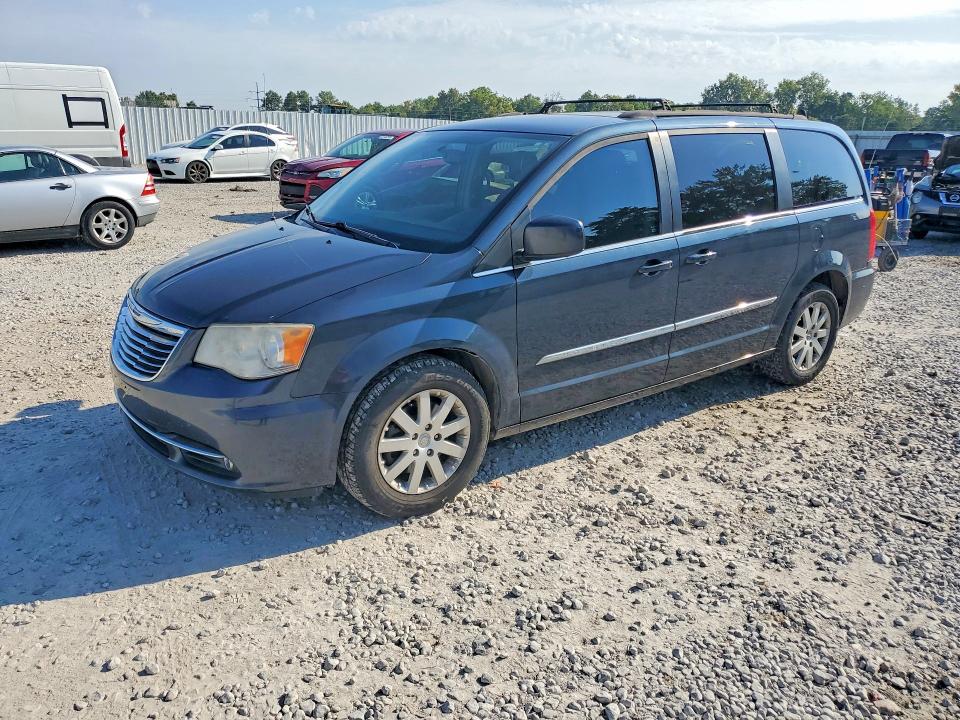 2014 CHRYSLER TOWN & COUNTRY - Търг №67385206