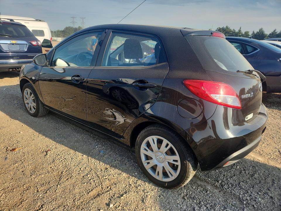 Photo 2 from auction – 2013 MAZDA MAZDA2 with VIN JM1DE1KY2D0152430