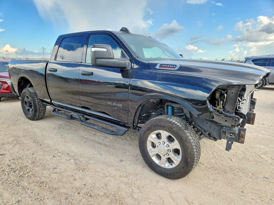 Photo 4 from auction – 2025 RAM 2500 with VIN 3C6UR5DJ9SG522459