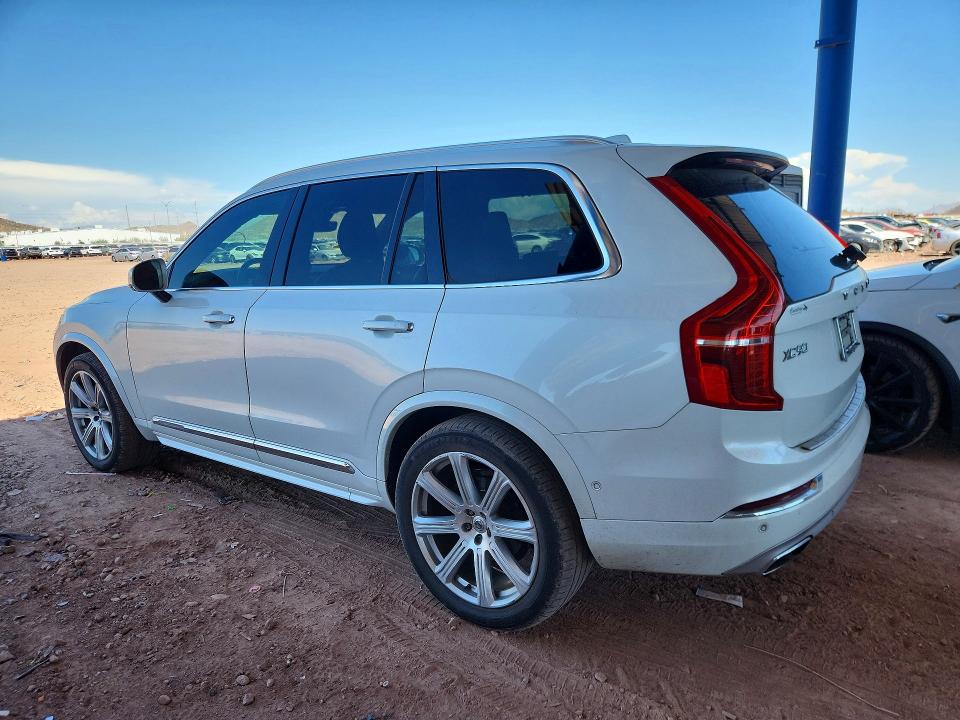 Photo 2 from auction – 2017 VOLVO XC90 with VIN YV4A22PL4H1152506