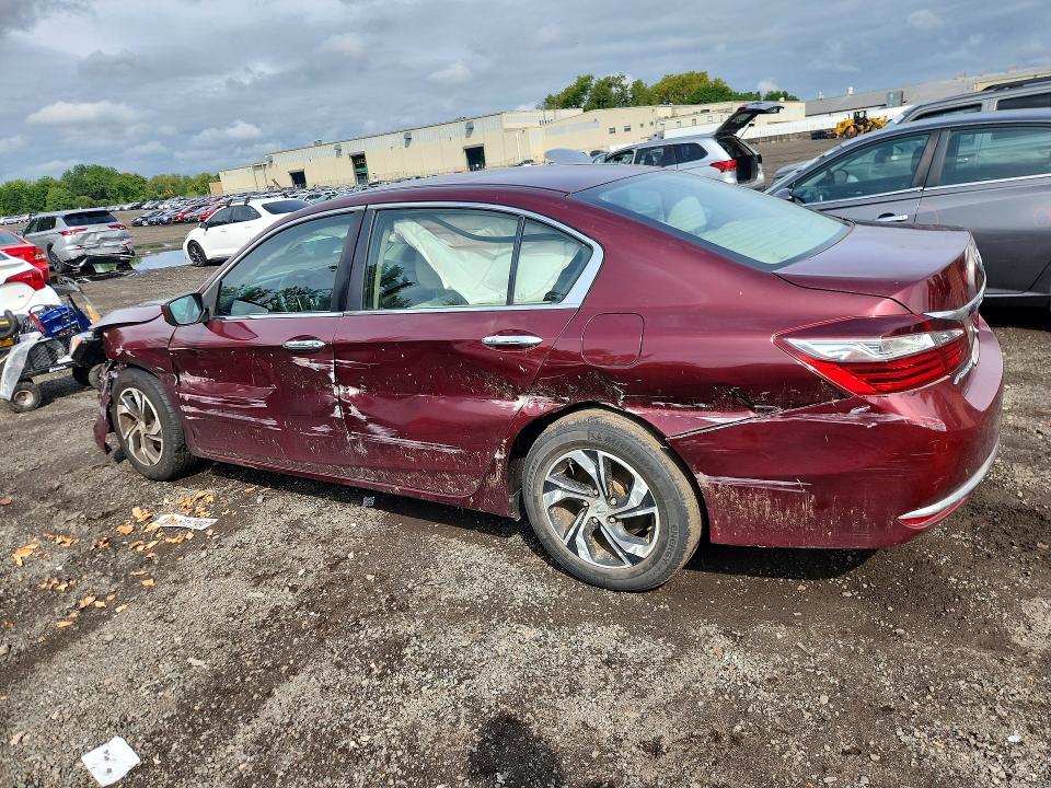 Photo 2 from auction – 2017 HONDA ACCORD with VIN 1HGCR2F39HA308579
