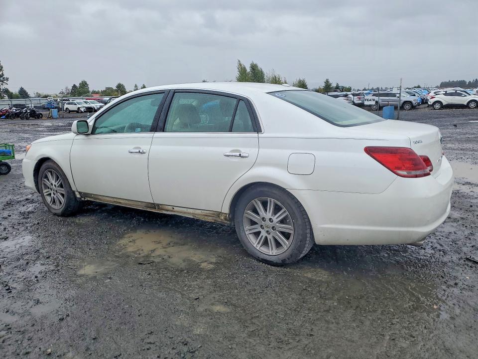 Photo 2 from auction – 2010 TOYOTA AVALON with VIN 4T1BK3DB9AU357456