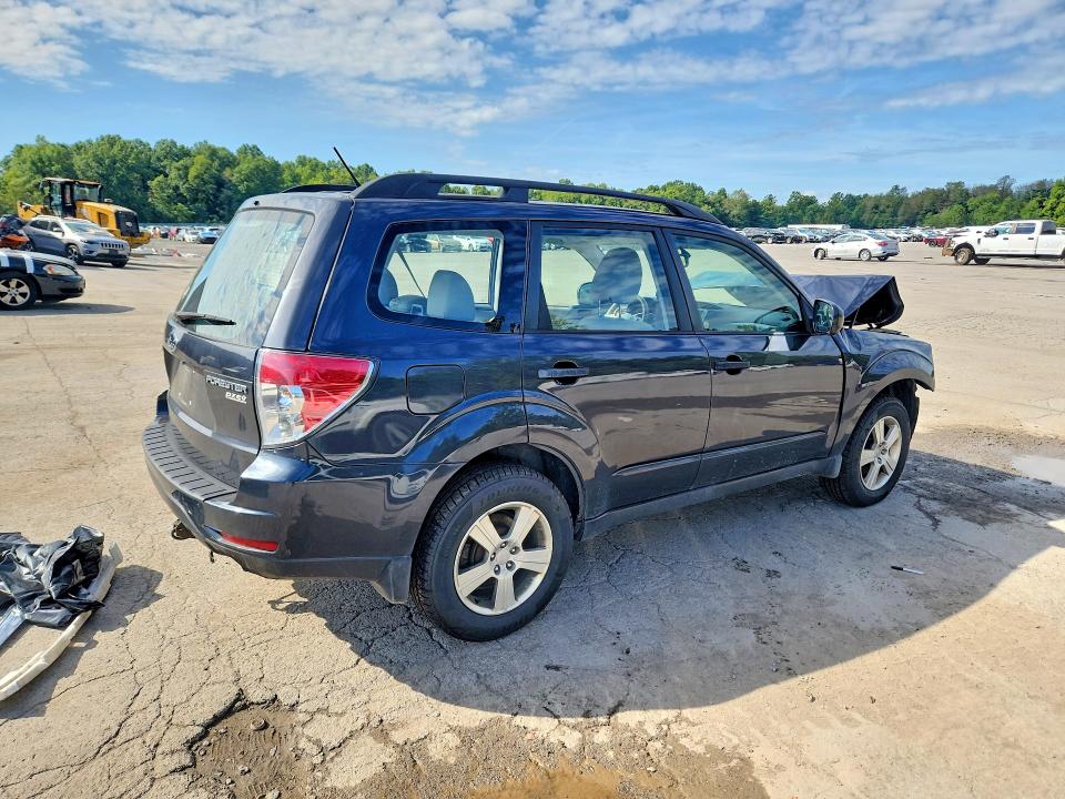 Снимка 3 от търг – 2013 SUBARU FORESTER с VIN JF2SHABC4DH409920