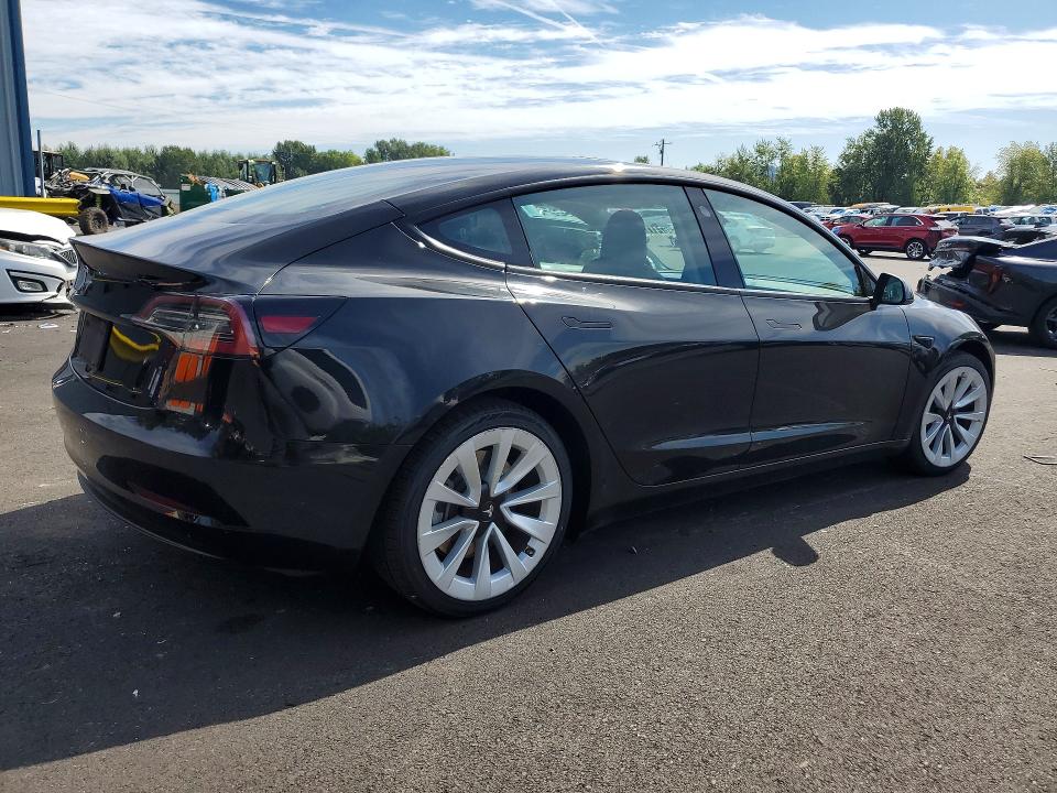 صورة رقم 3 من المزاد - 2022 TESLA MODEL 3 مع VIN 5YJ3E1EA1NF188879
