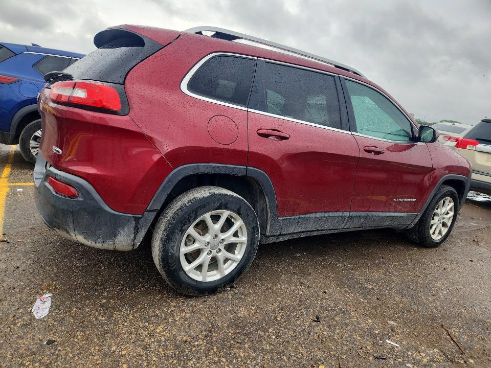 Photo 3 from auction – 2016 JEEP CHEROKEE with VIN 1C4PJLCB7GW230393
