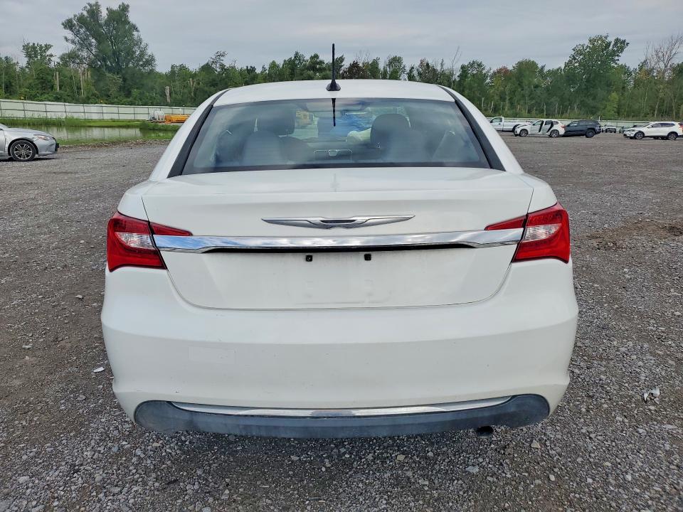Photo 6 from auction – 2012 CHRYSLER 200 with VIN 1C3CCBBB6CN298869