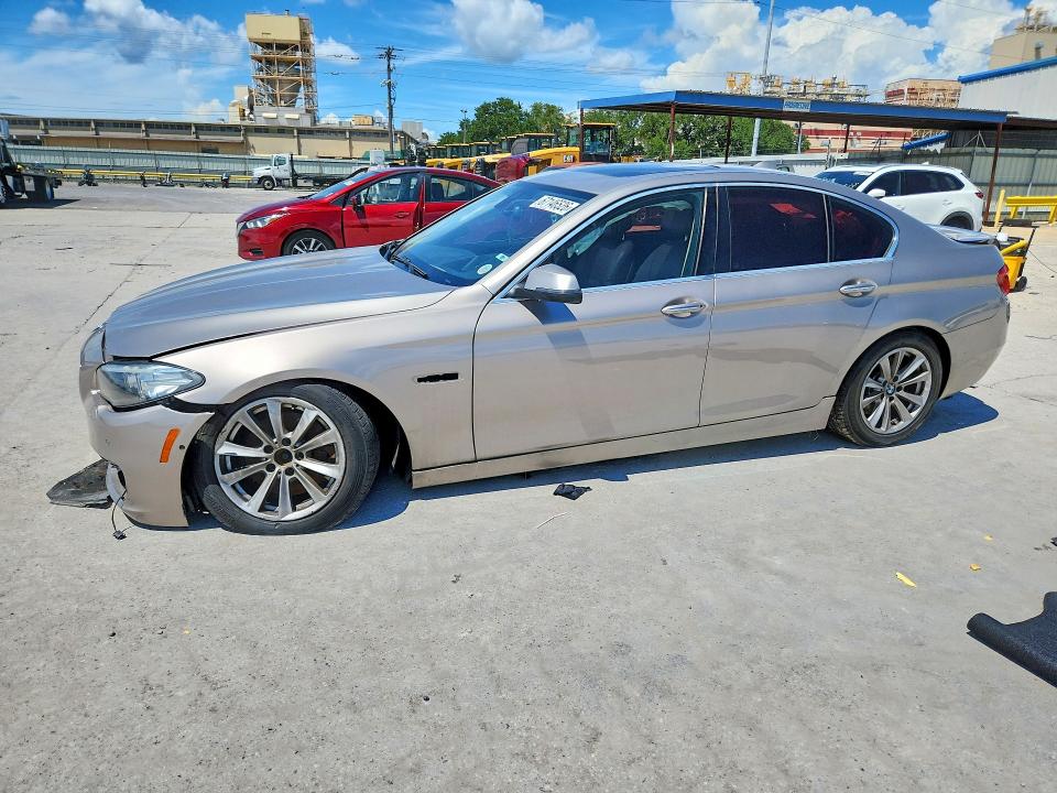BMW 528 2016 with VIN WBA5A5C51GD526564 - Photo from auction