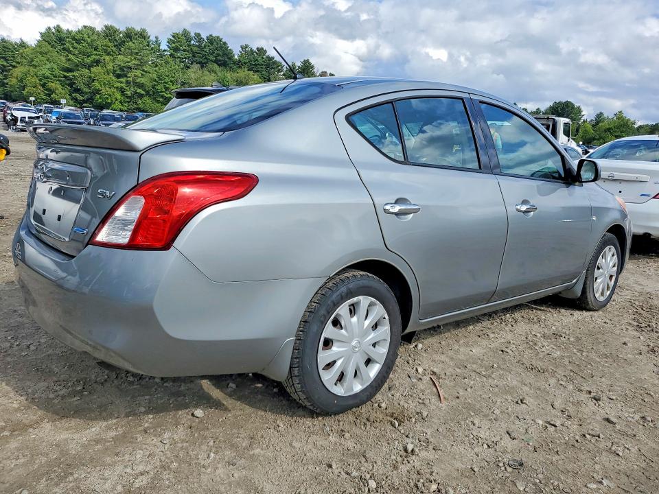 Zdjęcie 3 z aukcji – 2014 NISSAN VERSA z VIN 3N1CN7APXEL833157