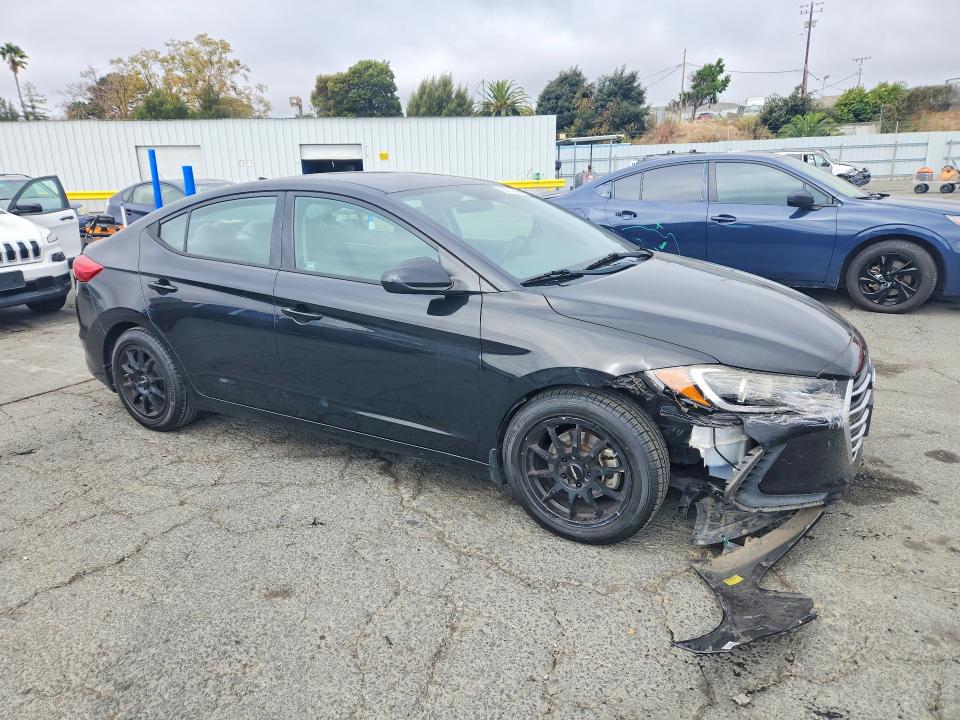 Photo 4 from auction – 2017 HYUNDAI ELANTRA with VIN 5NPD84LF3HH046826