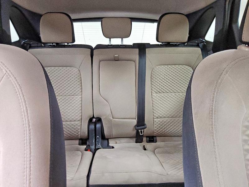 Photo 10 from auction – 2020 FORD ESCAPE with VIN 1FMCU9G60LUB11592