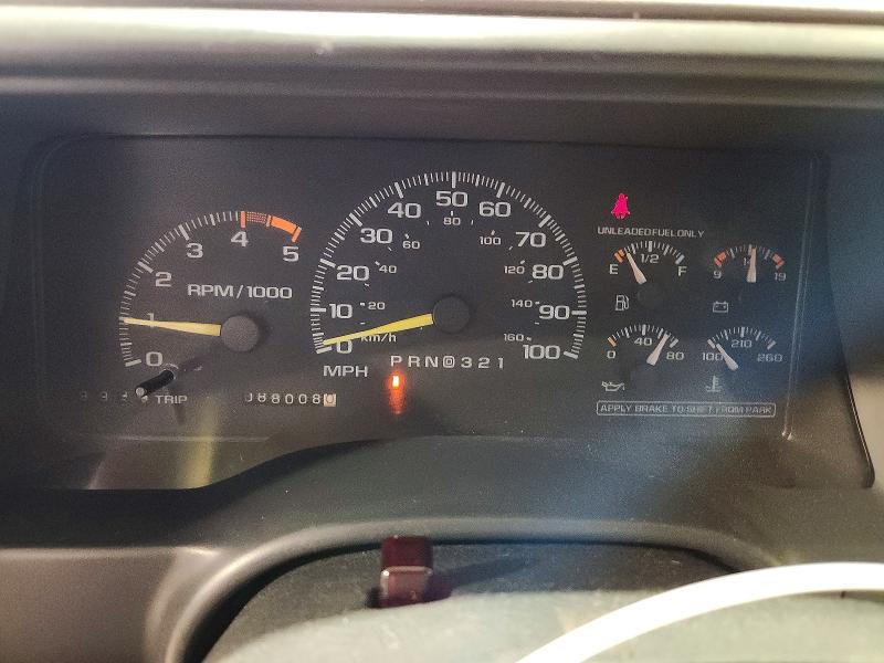 Photo 9 from auction – 1995 CHEVROLET GMT-400 with VIN 2GBEK19K5S1160526