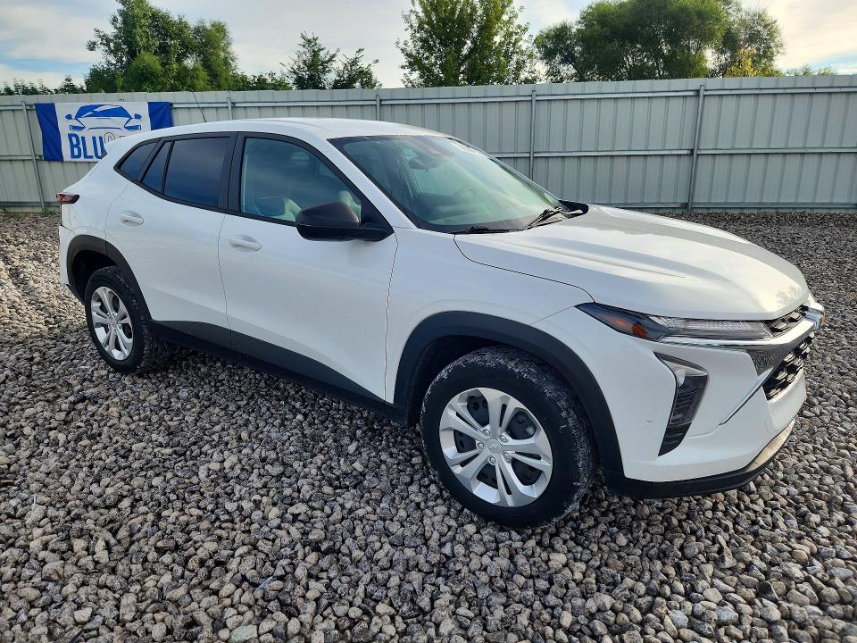 Photo 4 from auction – 2024 CHEVROLET TRAX with VIN KL77LFE27RC158637