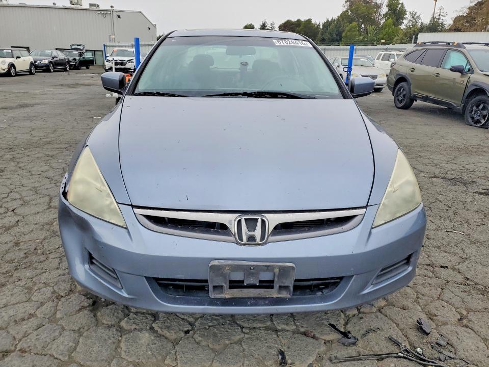 Photo 5 from auction – 2007 HONDA ACCORD with VIN 1HGCM567X7A084840