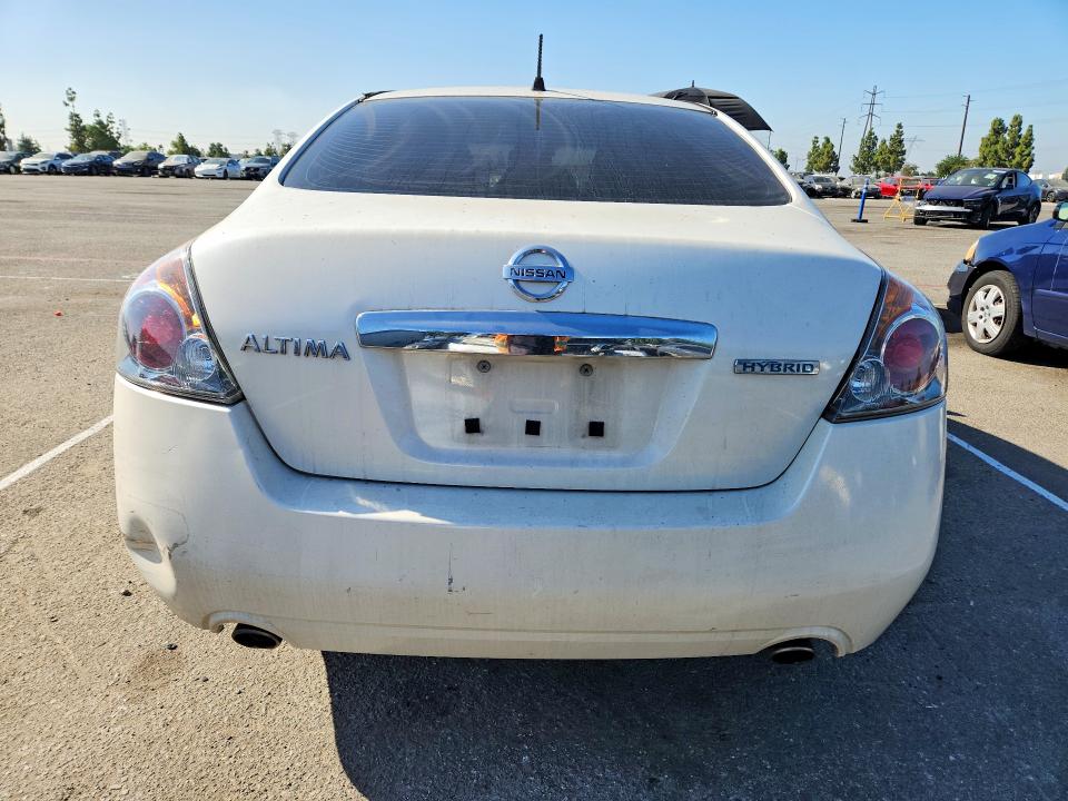 صورة رقم 6 من المزاد - 2010 NISSAN ALTIMA مع VIN 1N4CL2AP4AC109059