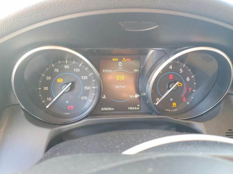 Photo 9 from auction – 2017 JAGUAR XF with VIN SAJBD4BVXHCY42479