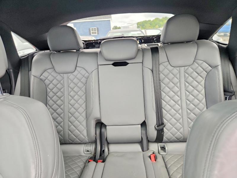 Foto 10 de la subasta – 2021 AUDI SQ5 con VIN WA134BFY1M2069424