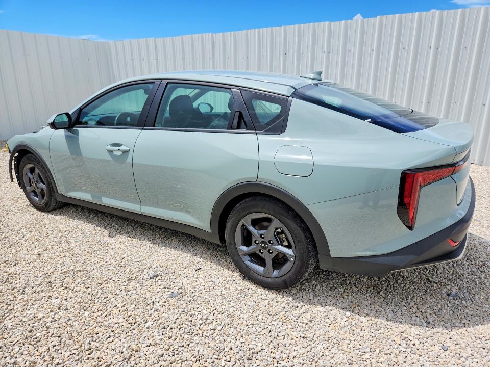 Photo 2 from auction – 2026 KIA K4 with VIN 3KPFT4DE3TE262976