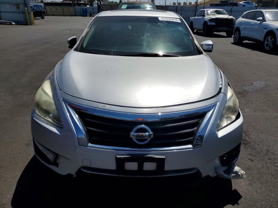 Photo 5 from auction – 2015 NISSAN ALTIMA with VIN 1N4AL3AP7FC595791