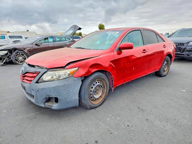 2010 TOYOTA CAMRY - Търг №69403446