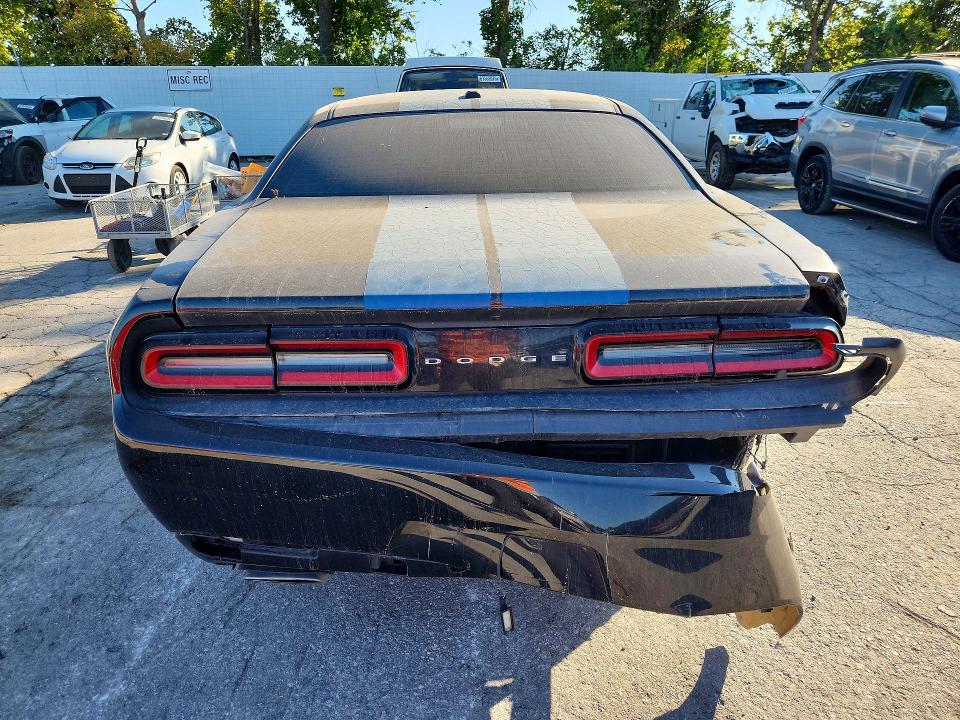 Снимка 6 от търг – 2015 DODGE CHALLENGER с VIN 2C3CDZAG4FH864995