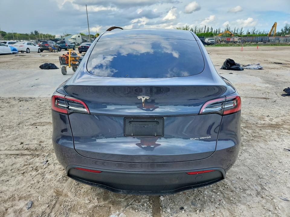 Photo 6 from auction – 2023 TESLA MODEL Y with VIN 7SAYGDEE7PA078653