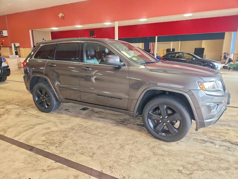 Photo 4 from auction – 2014 JEEP GRAND CHEROKEE with VIN 1C4RJFAG7EC506322