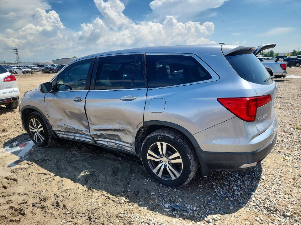 Photo 2 from auction – 2016 HONDA PILOT with VIN 5FNYF5H70GB029526