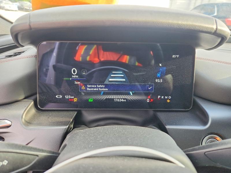 Снимка 9 от търг – 2024 ACURA ZDX с VIN 4W5KHMRK0RZ515072