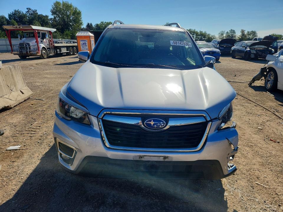 Foto 5 de la subasta – 2021 SUBARU FORESTER con VIN JF2SKAUC3MH580334