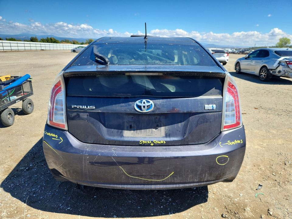 Photo 6 from auction – 2014 TOYOTA PRIUS with VIN JTDKN3DU0E1764523