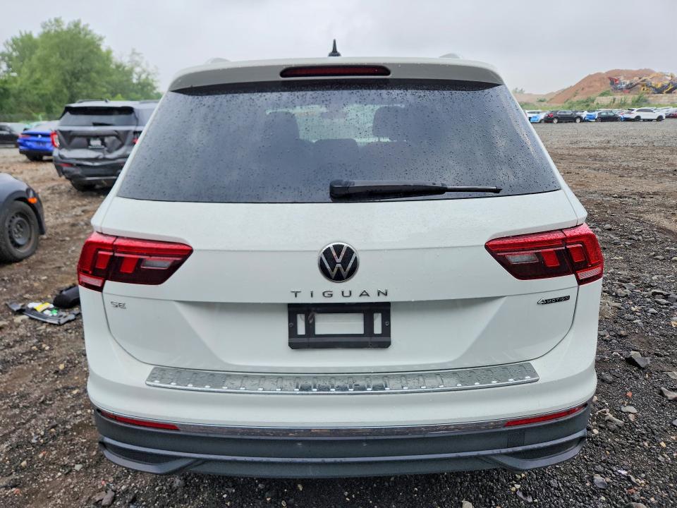 Photo 6 from auction – 2024 VOLKSWAGEN TIGUAN with VIN 3VVMB7AX8RM043772
