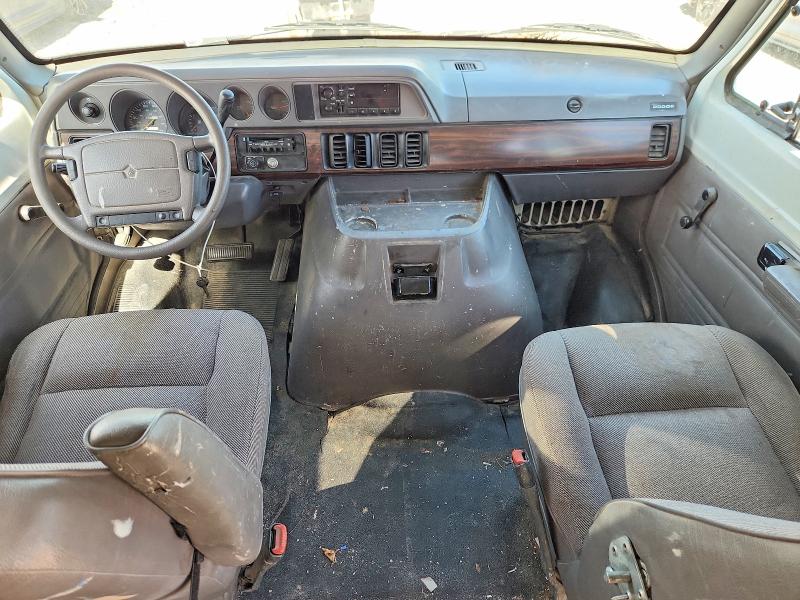 Photo 8 from auction – 1996 DODGE RAM VAN with VIN 2B7HB11X9TK158709