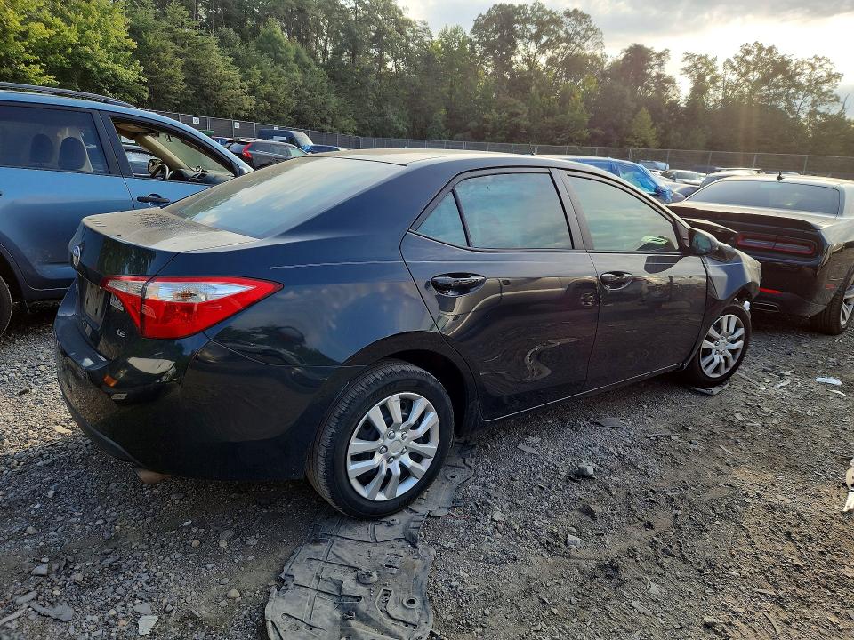 Снимка 3 от търг – 2015 TOYOTA COROLLA с VIN 2T1BURHE9FC480460