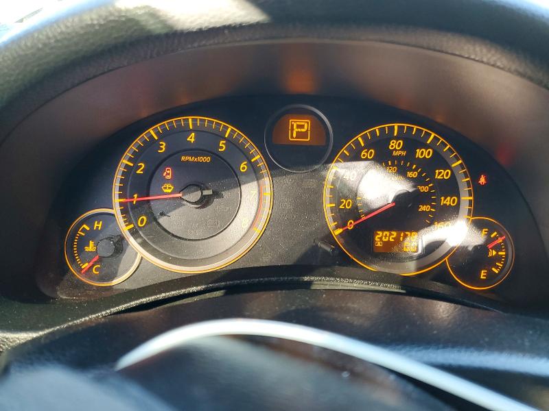 Photo 9 from auction – 2005 INFINITI G35 with VIN JNKCV54E85M406561