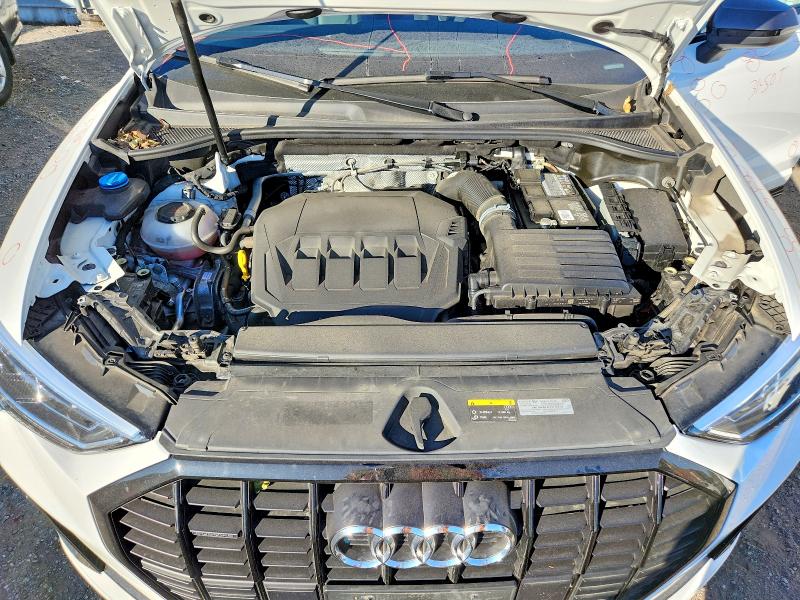 Фото 12 с аукциона – 2022 AUDI Q3 с VIN WA1EECF38N1016999