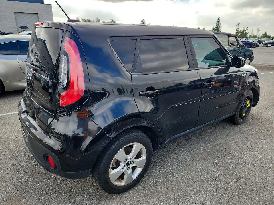 Photo 3 from auction – 2017 KIA SOUL with VIN KNDJN2A27H7432959