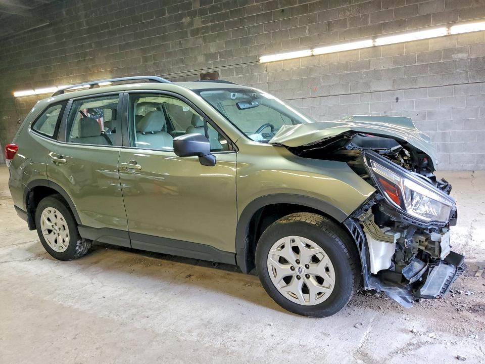 Фото 4 с аукциона – 2019 SUBARU FORESTER с VIN JF2SKACC9KH549460