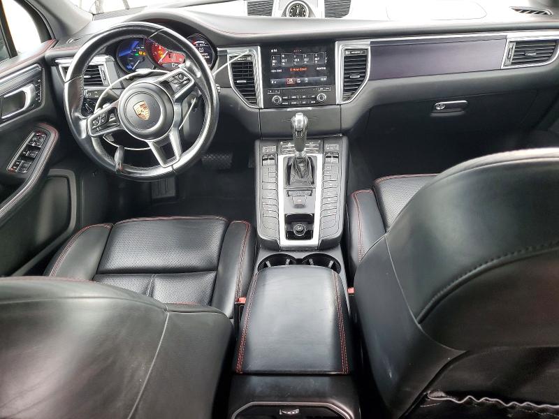 Photo 8 from auction – 2017 PORSCHE MACAN with VIN WP1AG2A5XHLB54049